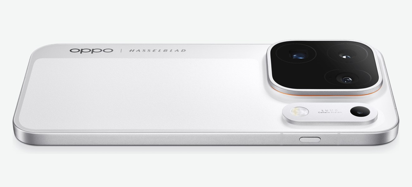 Section 02, OPPO Find X10 Pro Max in Luna White